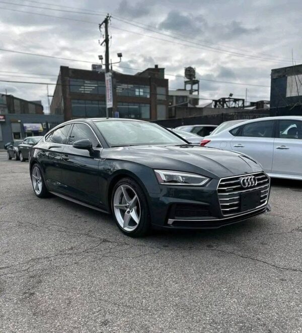 Shipping available  2015 Audi A5