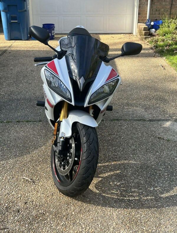 Yamaha R6