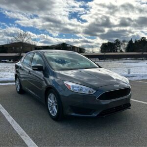 2017 ford focus SE sedan